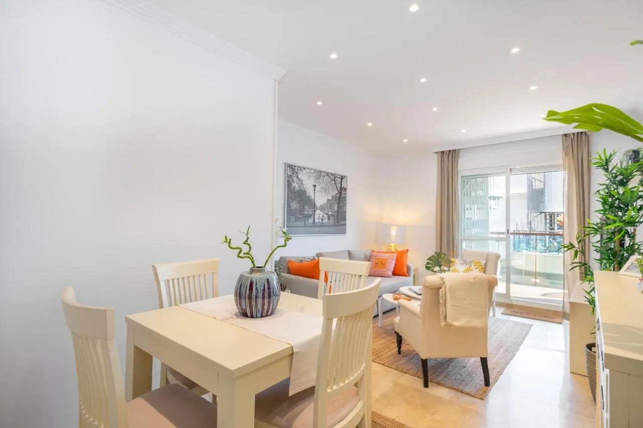 Apartamento Atico 2 Terrazas Junto Al Mar By Rent Me Estepona