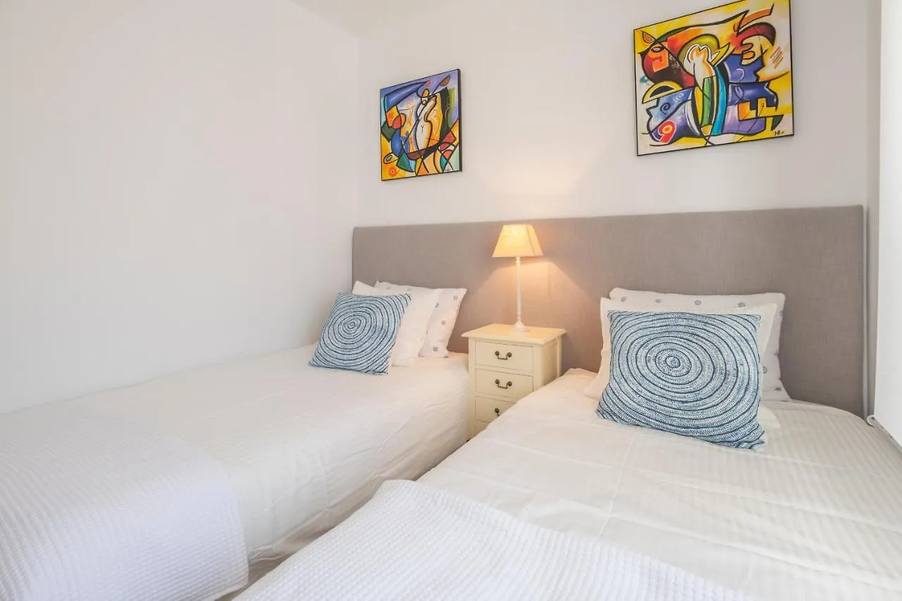 Apartamento Atico 2 Terrazas Junto Al Mar By Rent Me Estepona